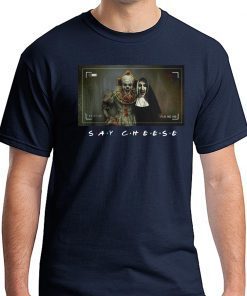 Halloween Pennywise And Valak Say Cheese 2019 T-Shirt