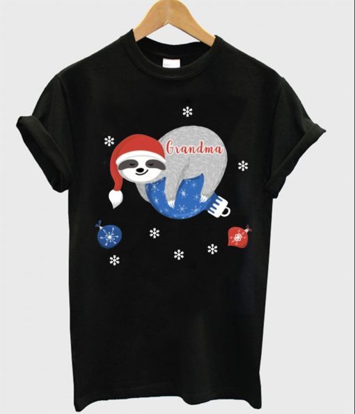Grandma Santa Sloth Lazy Family Christmas Unisex T-Shirt