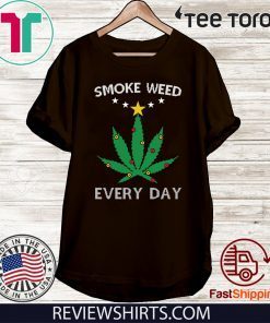Smoke weed everyday Christmas T-Shirt