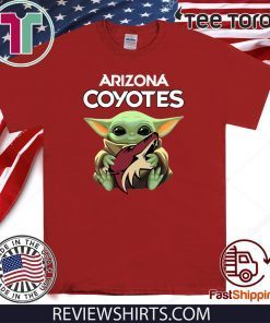 Baby Yoda Hug Arizona Coyotes Offcial T-Shirt