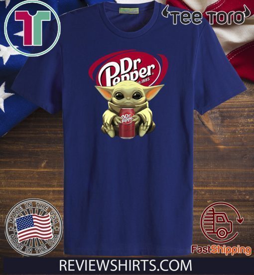 Hot Baby Yoda Hug Dr Pepper 1985 T-Shirt 