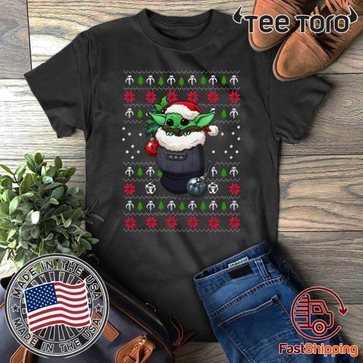 Baby Yoda Santa Stocking christmas Xmas T-Shirt