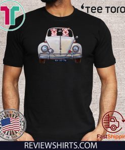 Pigs Driving Volkswagen Classic T-Shirt