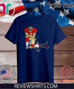 Trump Colin Kaepernick take a knee on mouth Trump Shirt