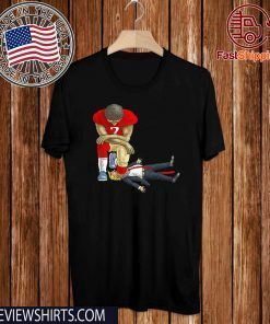 Trump Colin Kaepernick take a knee on mouth Trump Shirt