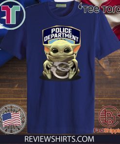 Baby Yoda Hug Police Department 2020 T-Shirt