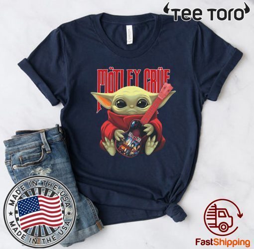 Baby Yoda Hug Mötley Crüe 2020 T-Shirt