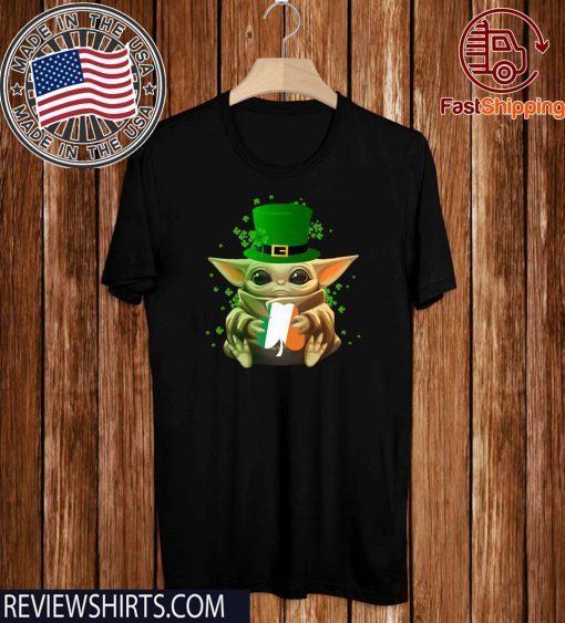 Baby Yoda Hug St Patrick’s Day 2020 T-Shirt