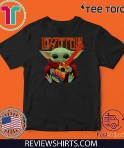 Baby Yoda hug Led-Zeppelin guitar Tee Shirts