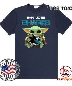 Baby Yoda hug San Jose Sharks 2020 T-Shirt