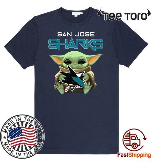 Baby Yoda hug San Jose Sharks 2020 T-Shirt