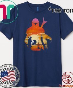 Mando Mandalorian Yoda Baby sunset Official T-Shirt