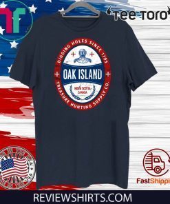 Oak Island Treasure Hunting Retro Templar Knight Treasure Offcial T-Shirt