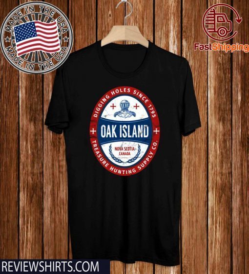 Oak Island Treasure Hunting Retro Templar Knight Treasure Offcial T-Shirt