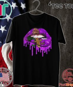 Mardi Gras Carnival Costume Purple & Gold Fleur-de-lis Lips Official T-Shirt