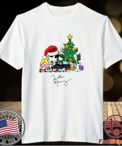 Freddie Mercury Playing Piano Christmas 2021 T-Shirt