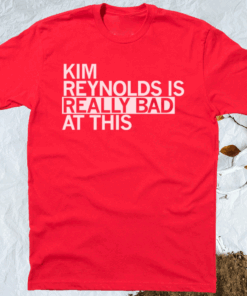 KIM REYNOLDS IS REALLY BAD AT THIS SHIRT