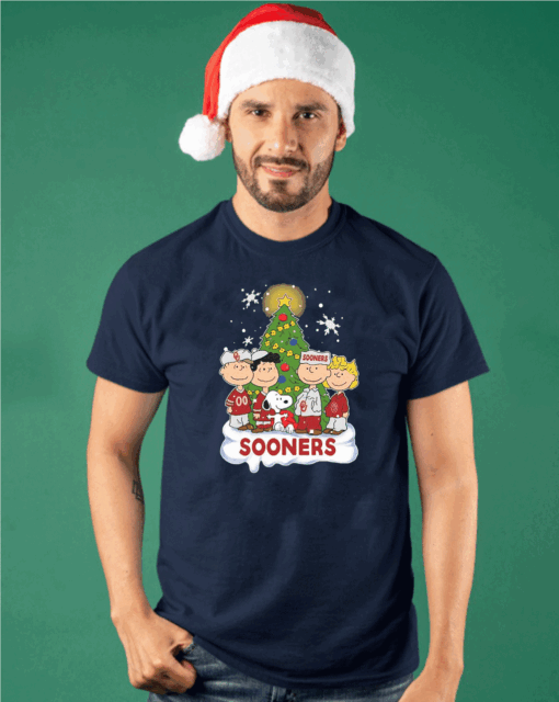 Snoopy The Peanuts Oklahoma Sooners Christmas T-Shirt