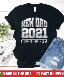 Mens Promoted To Father 2021 Dad Son Daughter Father's Day T-Shirt