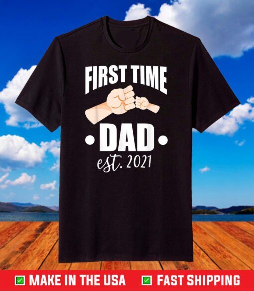 Promoted To Daddy Est 2021 T-Shirt