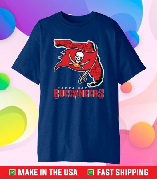 Tampa Bay Buccaneers Football Team T-Shirt, Tampa Bay Buccaneers NFL Champions Football Gift T-Shirt