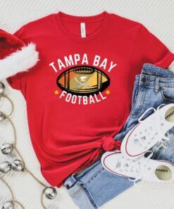 Vintage Red Tampa Bay Old School Pirate TB Cool Tampa Bay T-Shirt