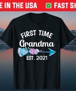 Boho First Time Grandma Est 2021 Pregnancy Announcement Unisex T-Shirt