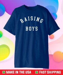 Boy Mom Raising Boys Mom Of Boys Mothers Day Gift For Mom Classic T-Shirt