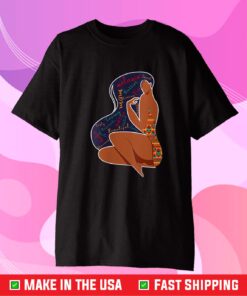 Cute African American Beautiful Mom Mothers Day 2021 Apparel Classic T-Shirt