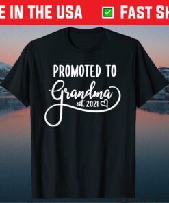 Promoted To Grandma Est. 2021 Cute First Time Gradnam 2021 Classic T-Shirt