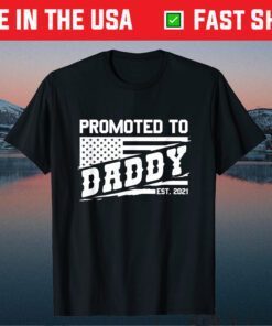 Promotet to Daddy 2021 - Dad Father Gender Reveal Party Classic T-Shirt