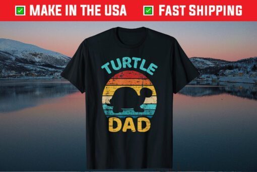 Turtle dad vintage retro father's day Classic T-Shirt