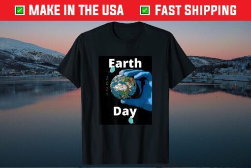 Colorful 2021 Mask Earth Day Classic T-Shirt