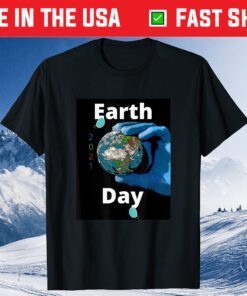 Colorful 2021 Mask Earth Day Classic T-Shirt