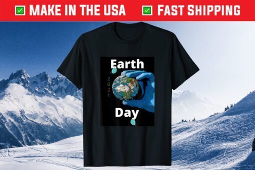 Colorful 2021 Mask Earth Day Classic T-Shirt