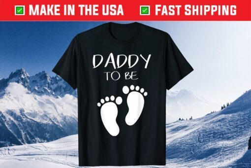 Daddy to Be Baby Footprint Soon to be Dad Fathers Day Classic T-Shirt