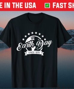 Earth Day 1970 51th Anniversary Vintage Teacher Classic T-Shirt