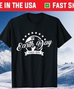Earth Day 1970 51th Anniversary Vintage Teacher Classic T-Shirt