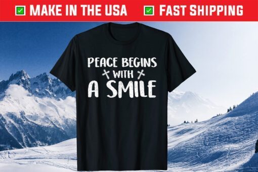 Peace begins with a smile Mother Teresa Catholic Classic T-Shirt