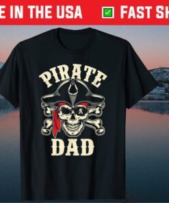 Pirate Dad Red Bandana Skull Classic T-Shirt