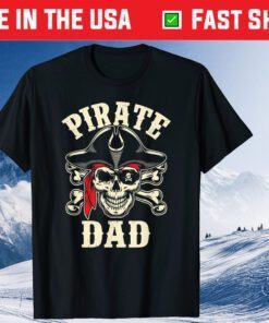 Pirate Dad Red Bandana Skull Classic T-Shirt