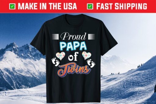 Proud Papa Of Twins Father Day Heart Footprint Dad Daddy Classic T-Shirt