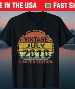 11 Years Old Vintage July 2010 Distressed 11th Birthday Classic T-Shirt