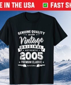 Born in 2005 Vintage Birthday Made in 2005 Classic T-Shirt