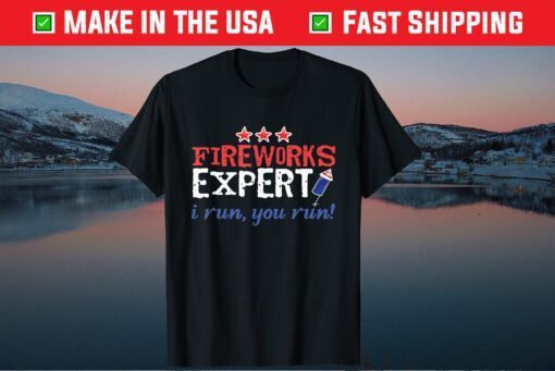 FIREWORKS EXPERT Director USA Flag Patriotism 4th of July Classic T-Shirt