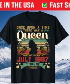 Girl's 32nd Birthday July 1987 Queen Classic T-Shirt