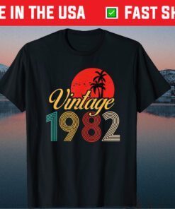 39 Year Old Vintage 1982 Limited Edition 39th Birthday Classic T-Shirt