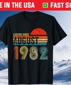 39 Years Old Retro Birthday Legend Since August 1982 Classic T-Shirt