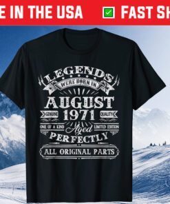 Vintage Born In August 1971 Man Myth Legend 49 Years Old T-Shirt