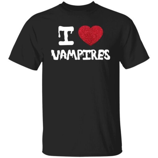 I love vampires Shirt